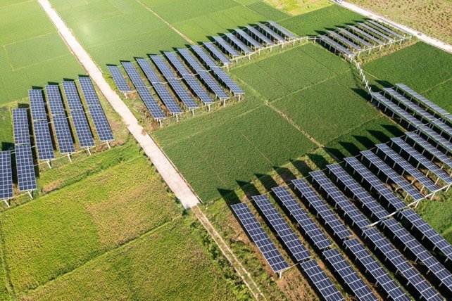 parque com energia solar