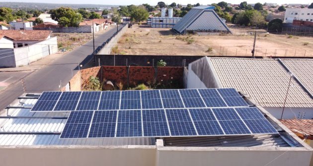 O que acontece com energia solar quando falta luz?