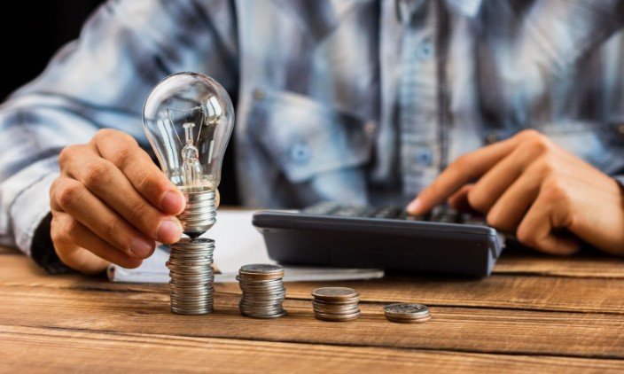 Aumento na conta de energia: decisão do Congresso deve encarecer luz em 3,5%